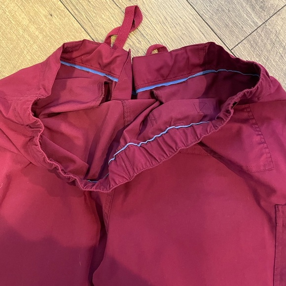 Burgundy Scrub Uniform Set - Picture 10 of 12